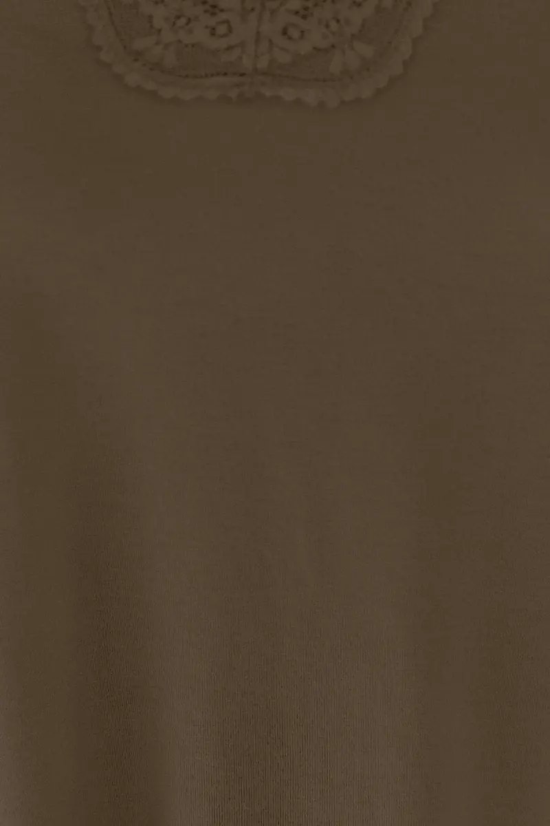 Basic Bae Full Size Lace Detail V-Neck Cutout Cami Top - Love Salve